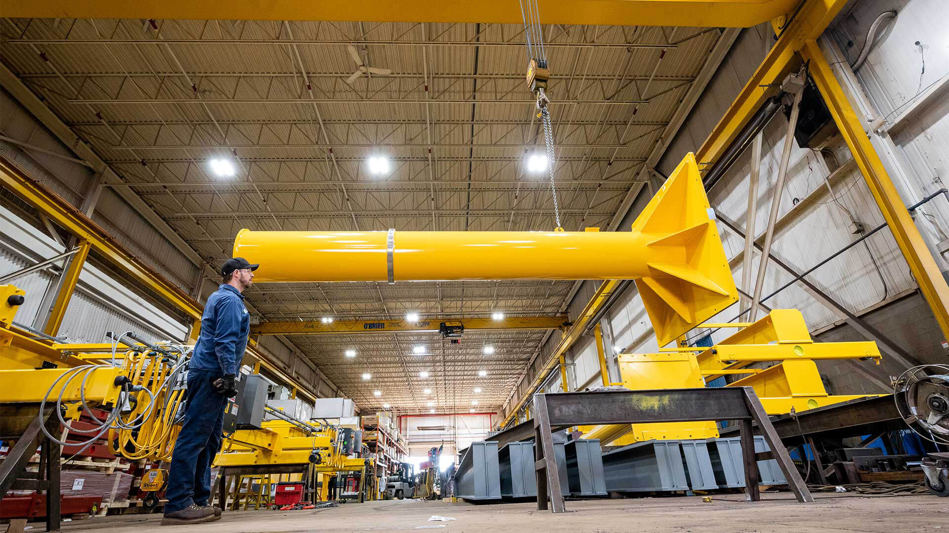 Jib Cranes – Durable and Versatile for Light to Heavy-Duty Lifting