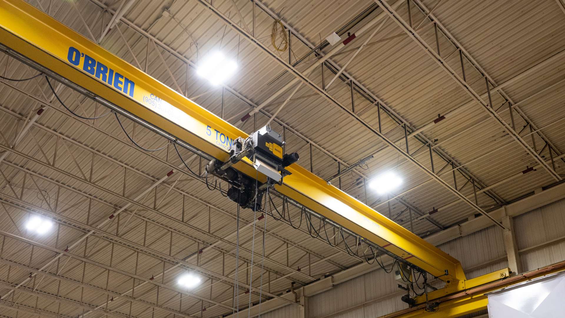 Increase Productivity, Improve Job Safety with a Workstation Crane