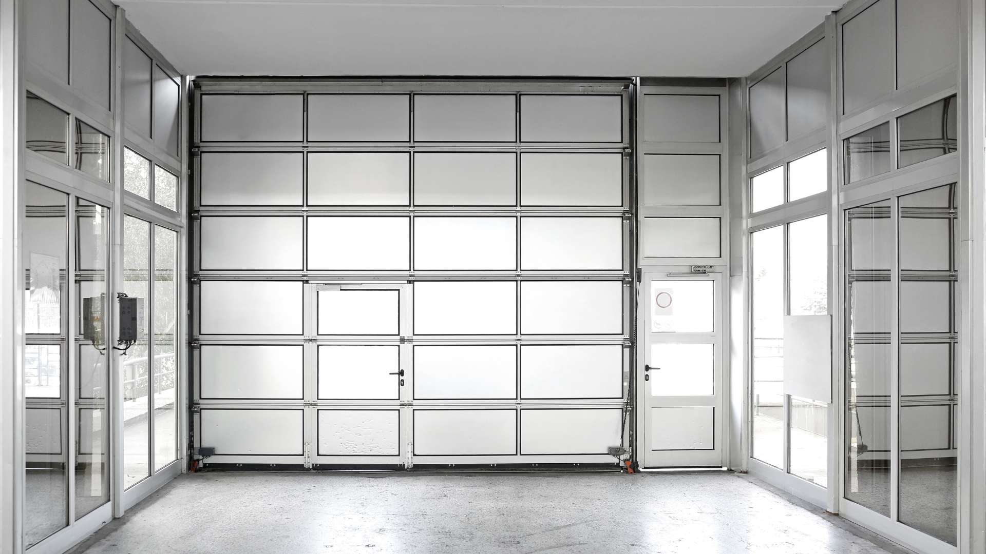 It’s Time for Commercial Garage Door Maintenance and Repair