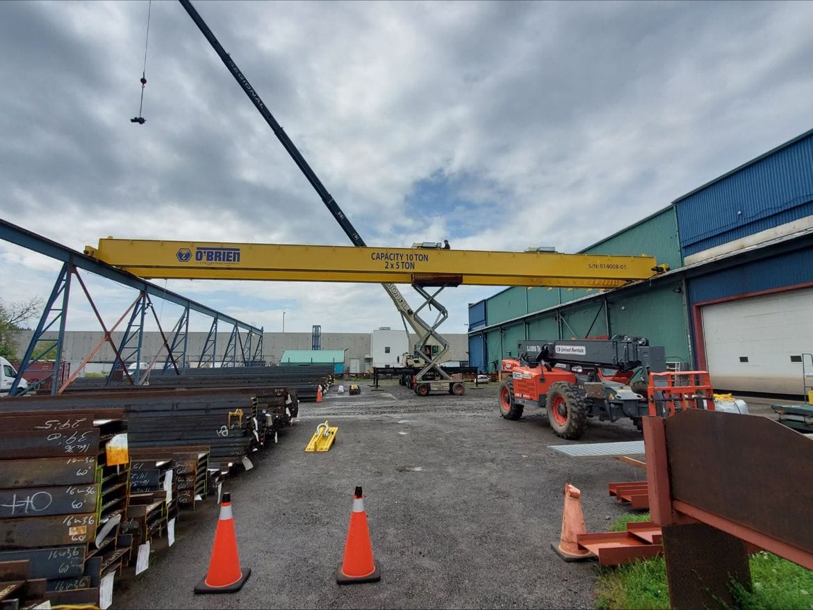 Gantry Crane vs. Overhead Crane – Which is the Right Choice for You?